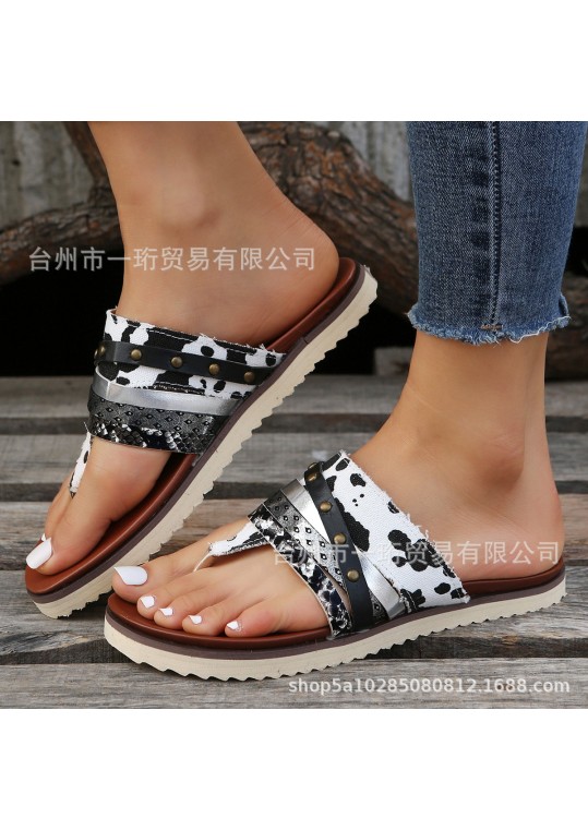 Plus Size Women Fashion Retro Women'S Shoes Rivet Snake Pattern Color Matching Flip Flops Canvas